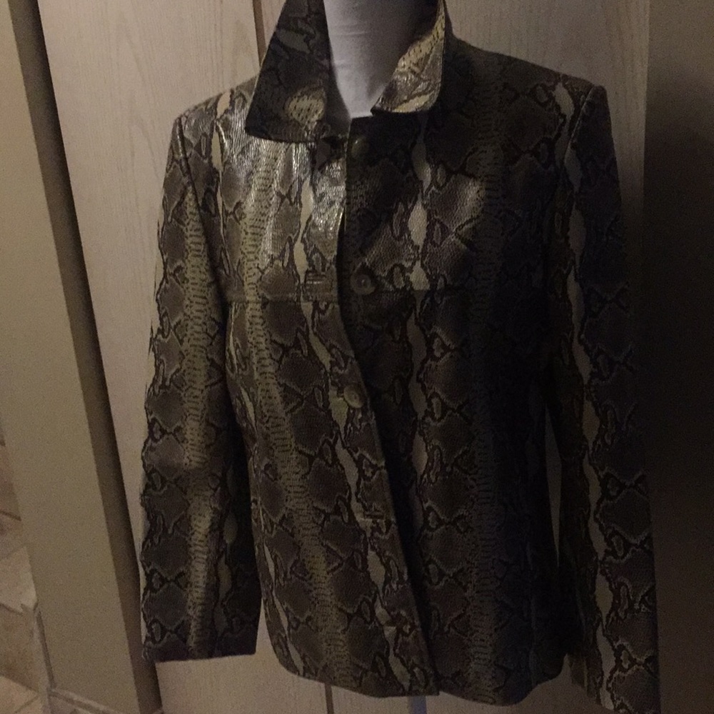 Leather jacket snake print very in never worn